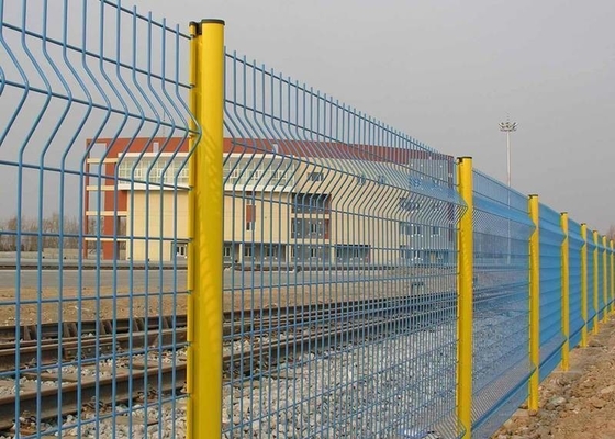 2m By 2.5m Welded Metal Fencing Pvc Coating Iron Metal 3d Curvy