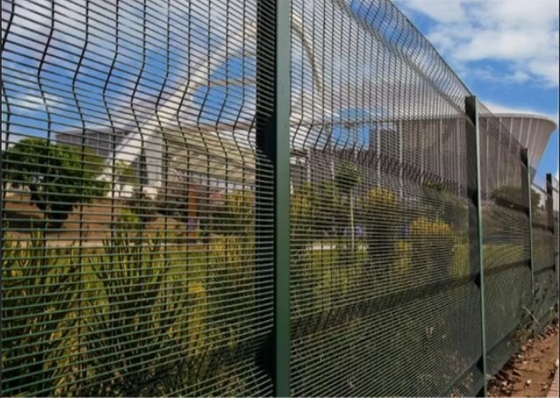 Galvanized High Security Anti-Climb Fence 358 Mesh Fencing Prison Mesh