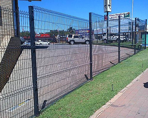 Rustproof 1.8m Tall Welded Wire Mesh Fencing For Boundary Security