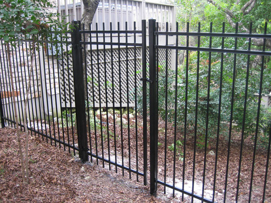 2.1x2.4m Powder Coated Ce Passed Wrought Iron Picket Fence For High Security